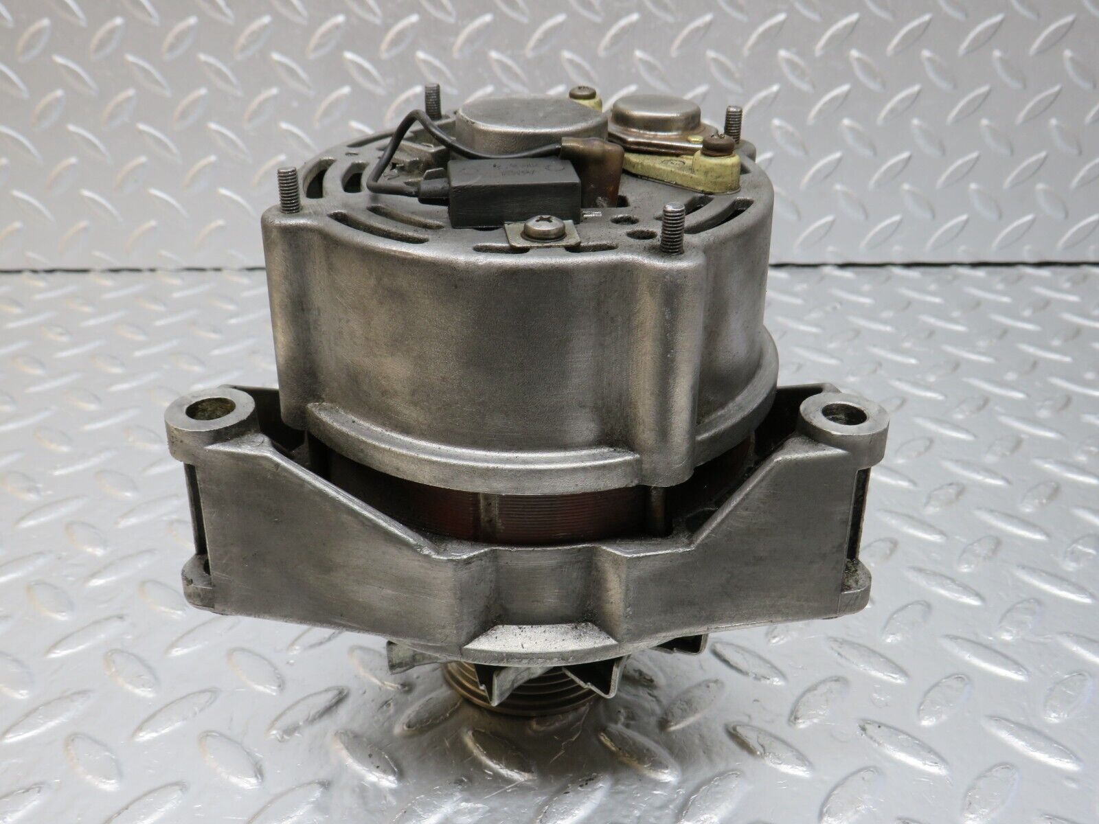 34152 Mercedes-Benz W124 260E Alternator Generator