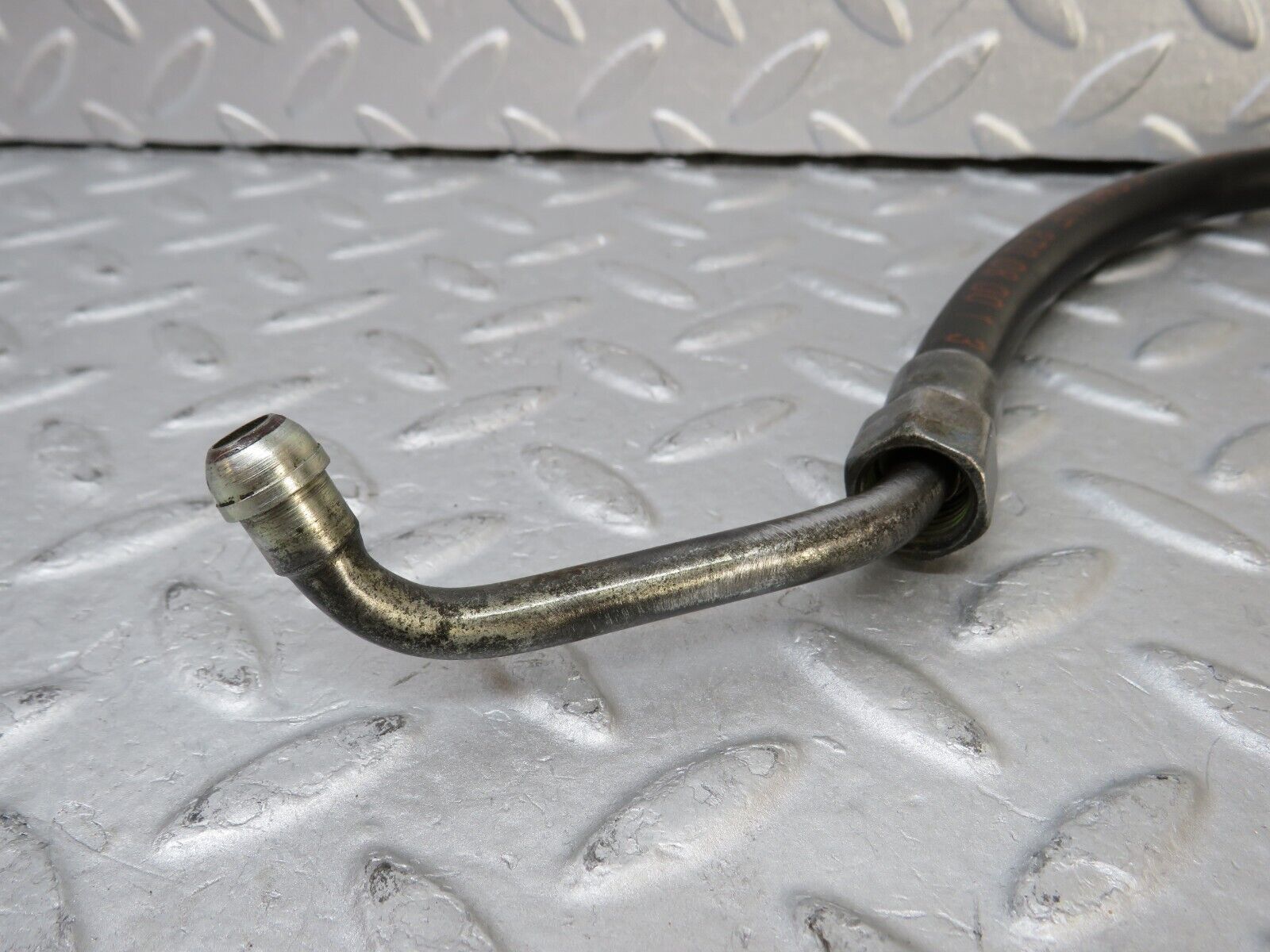 36525 Mercedes-Benz W201 190E 2.0L Fuel Line Pipe