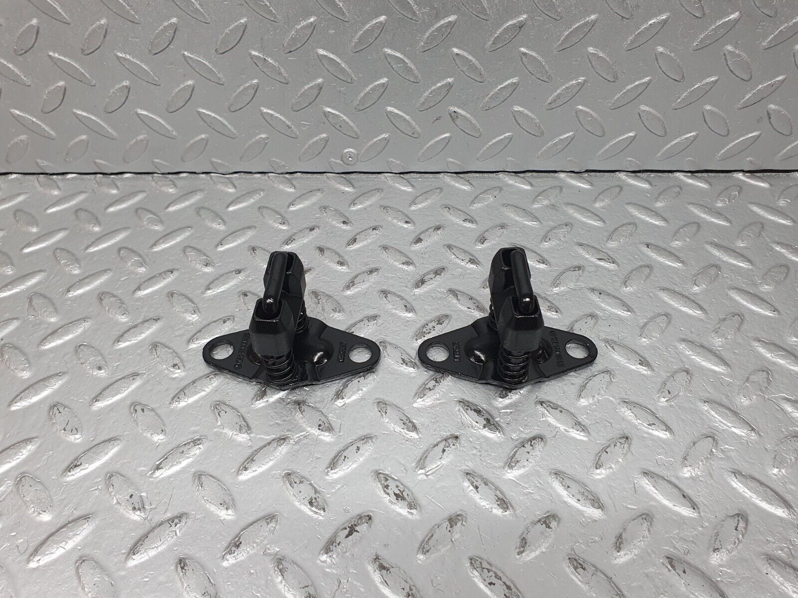 41167 Mercedes-Benz W126 300SE Bonnet Lock Catch Pair 1268800060