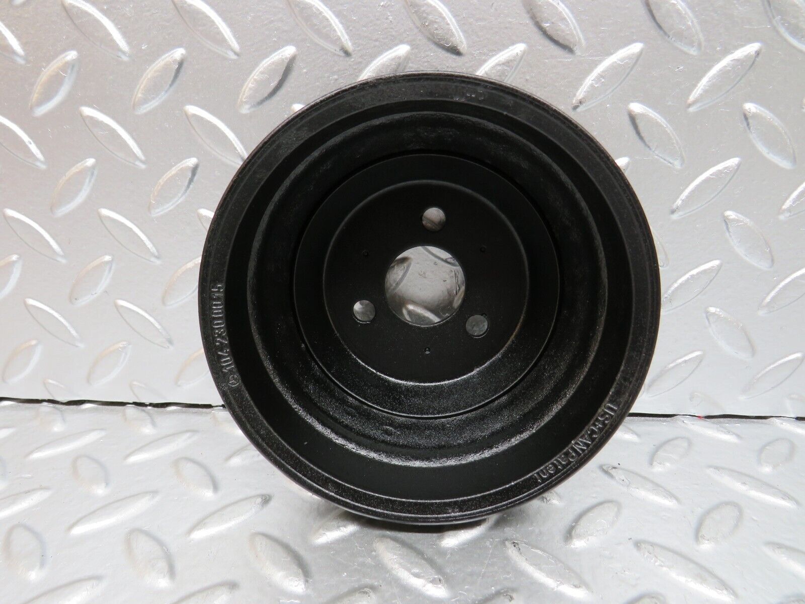 24820 Mercedes-Benz W140 S320 Water Pump Pulley 1042300015