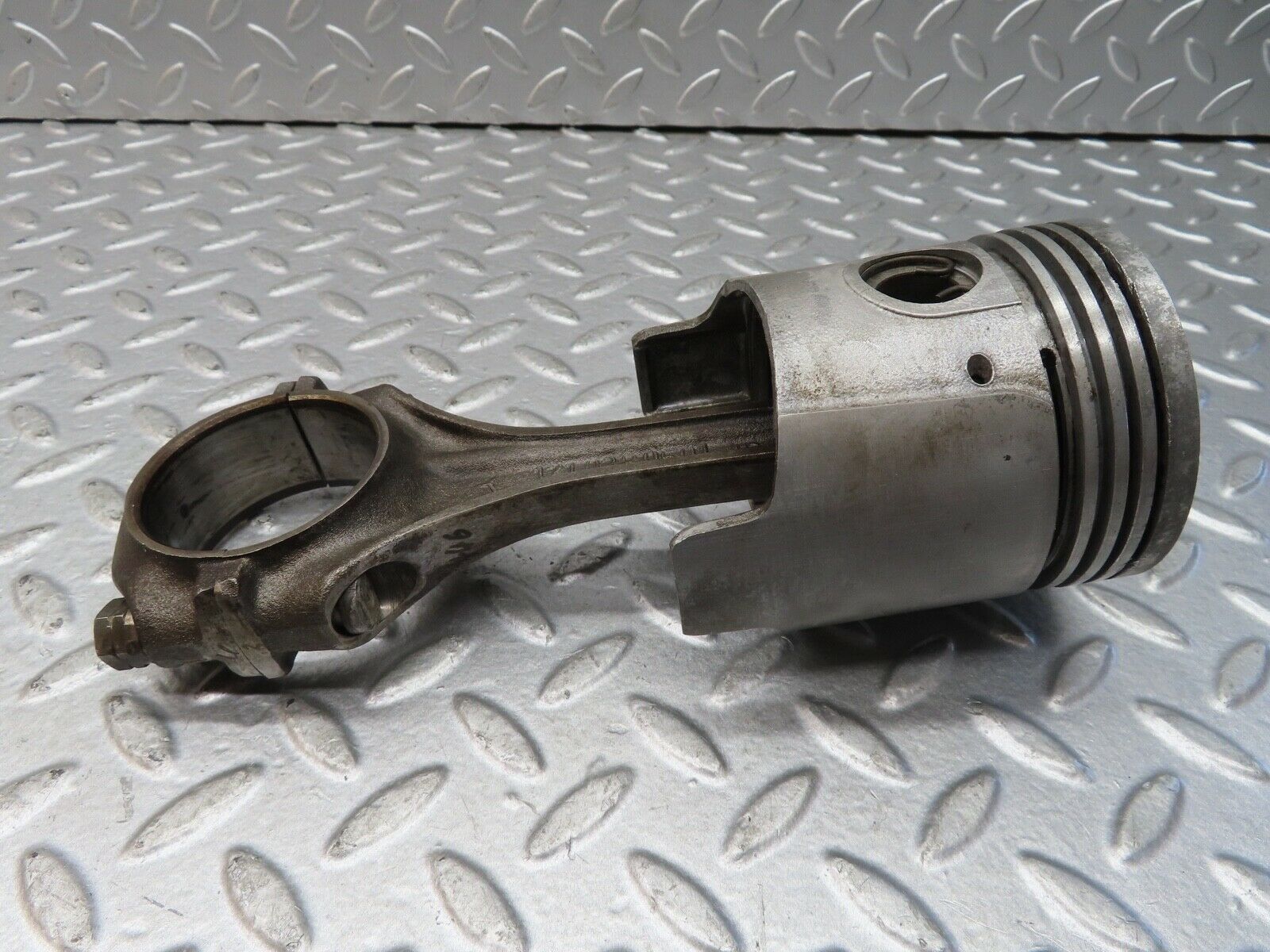 18776 Mercedes-Benz W120 W121 Ponton Piston With Connecting Rod 84.96 mm