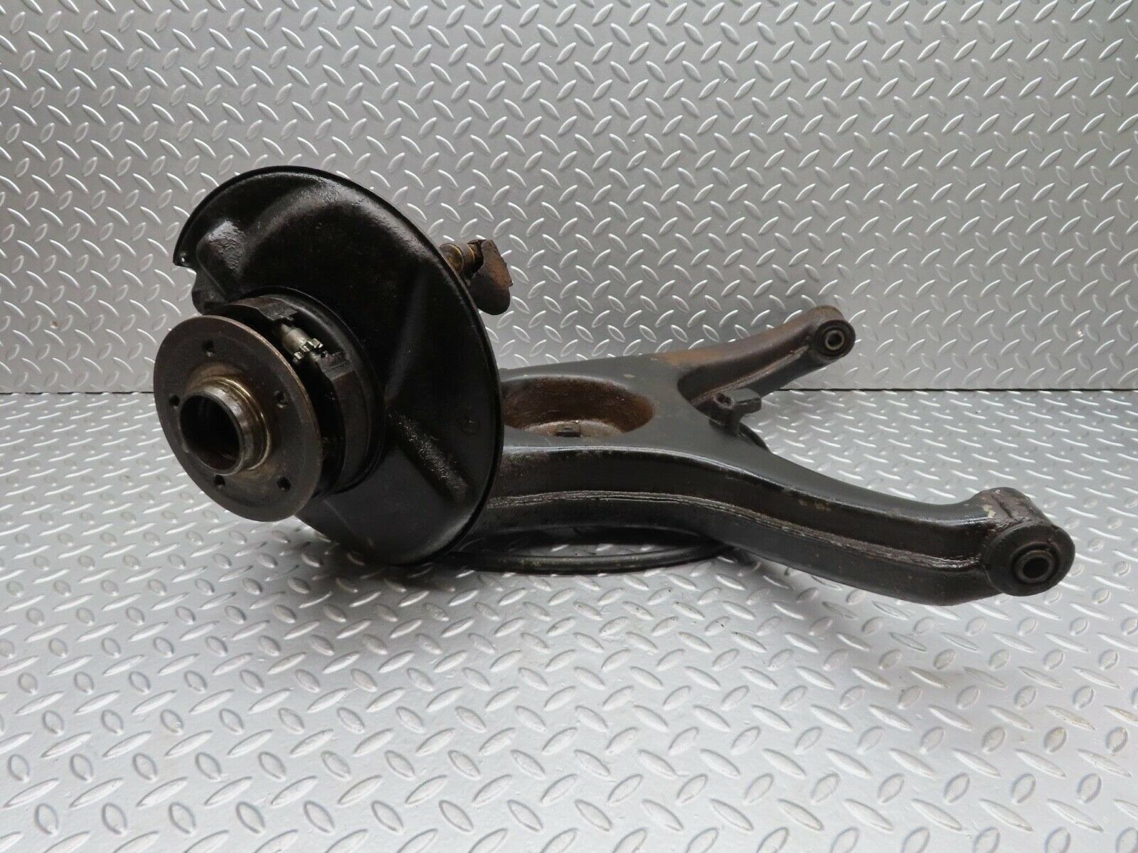 14828 Mercedes-Benz W116 350SE Trailing Arm Control Arm Rear Right 1153571305