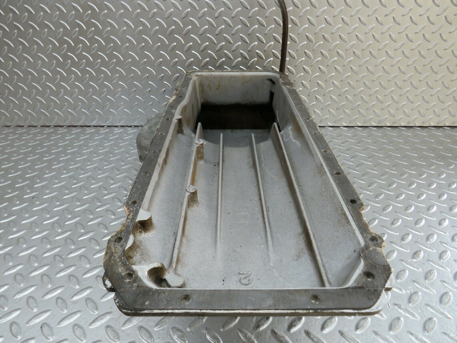 23863 Mercedes-Benz C107 450SLC Coupe Oil Pan Oil Sump 1170100013