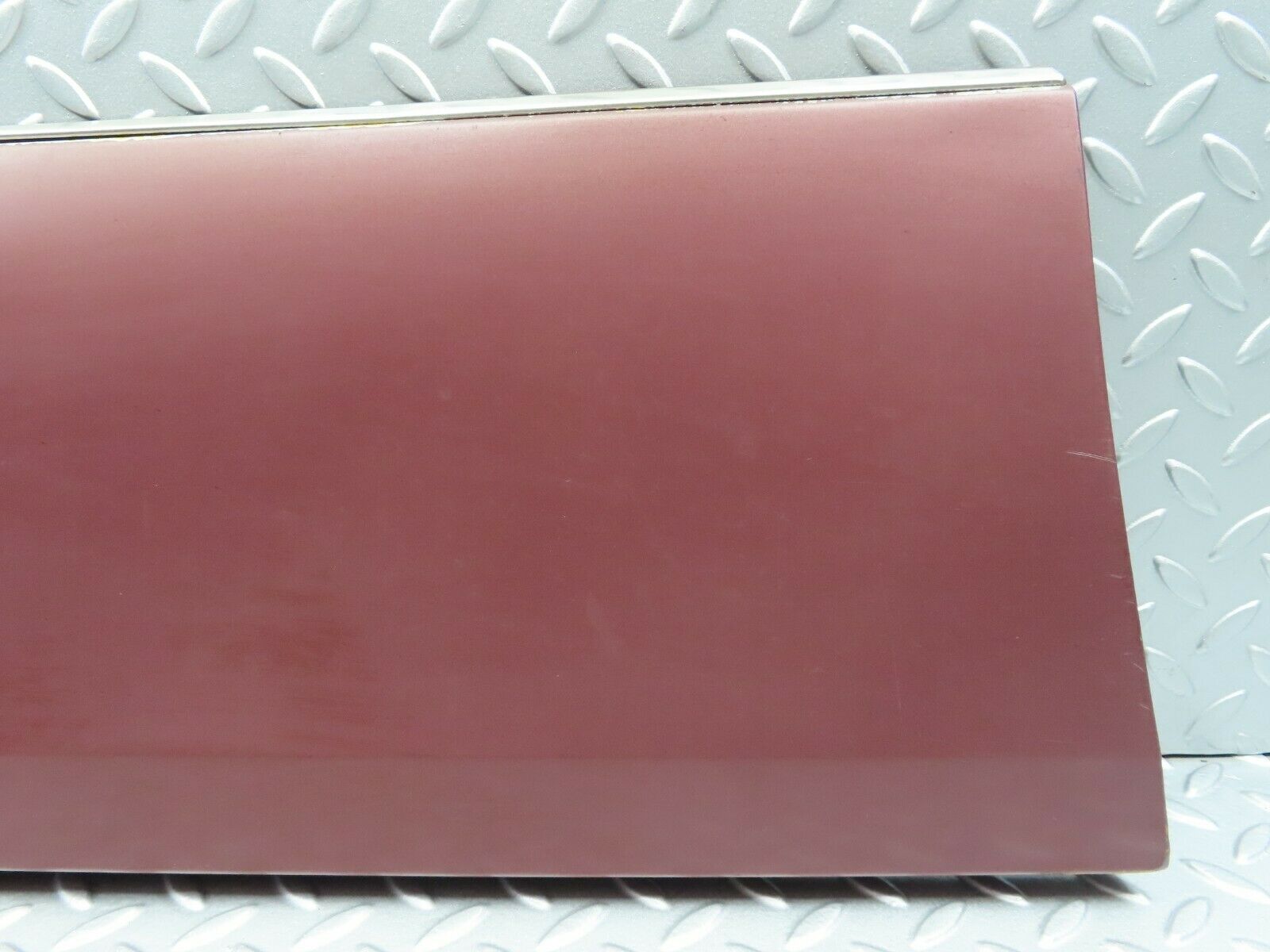 6589 Mercedes-Benz S124 E220 Wagon Front Left Door Lower Trim 1246901540