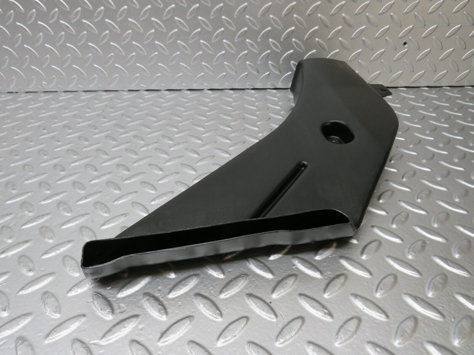 25137 Mercedes-Benz W201 190D Air Duct Heater Ventilation Right 2018312246