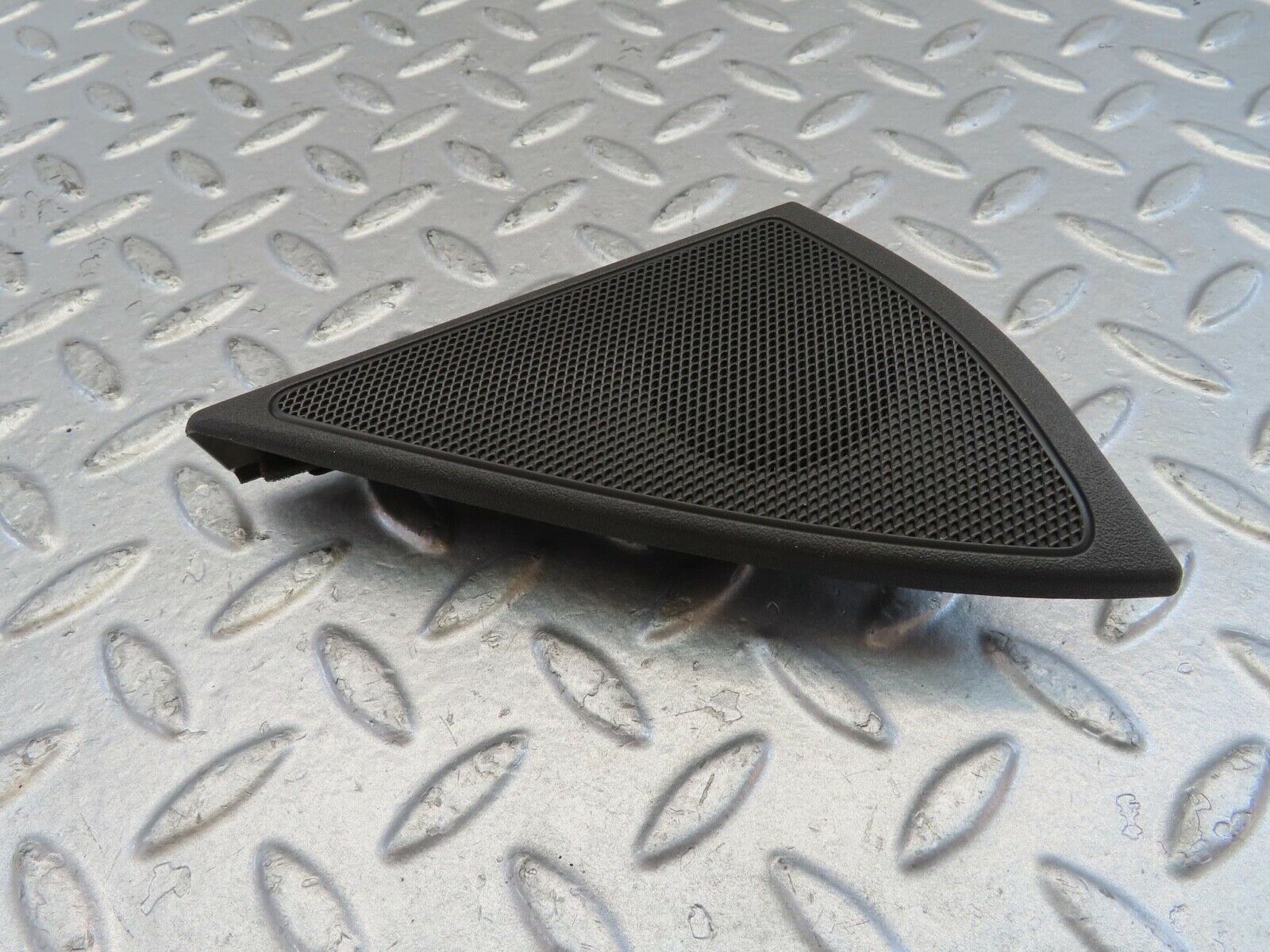 11078 Mercedes-Benz W221 S320 Front Right Door Speaker 2217280456