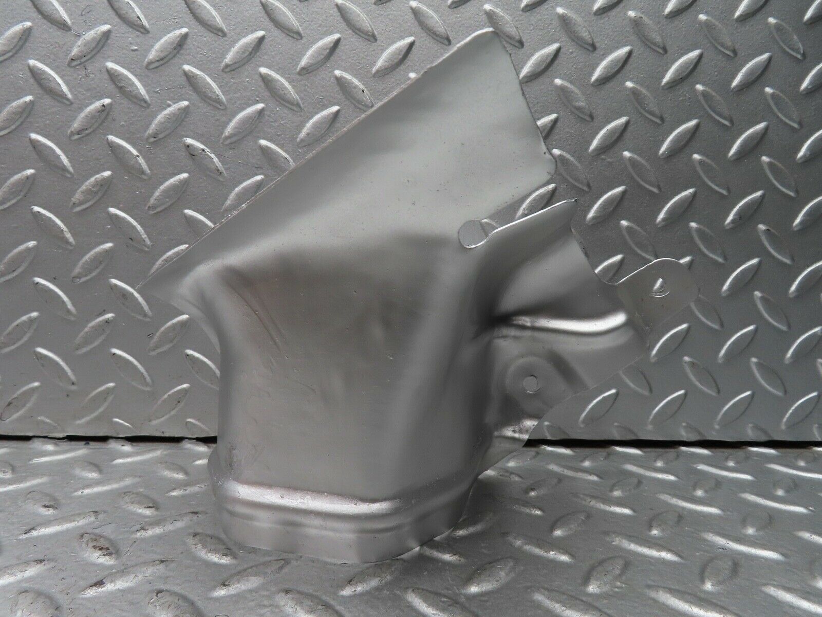 19696 Mercedes-Benz C140 CL420 Coupe Steering Column Heat Shield