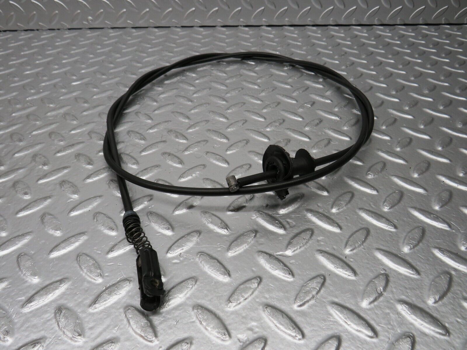 30927 Mercedes-Benz W201 190E 2.0L Bonnet Release Cable 1239970681