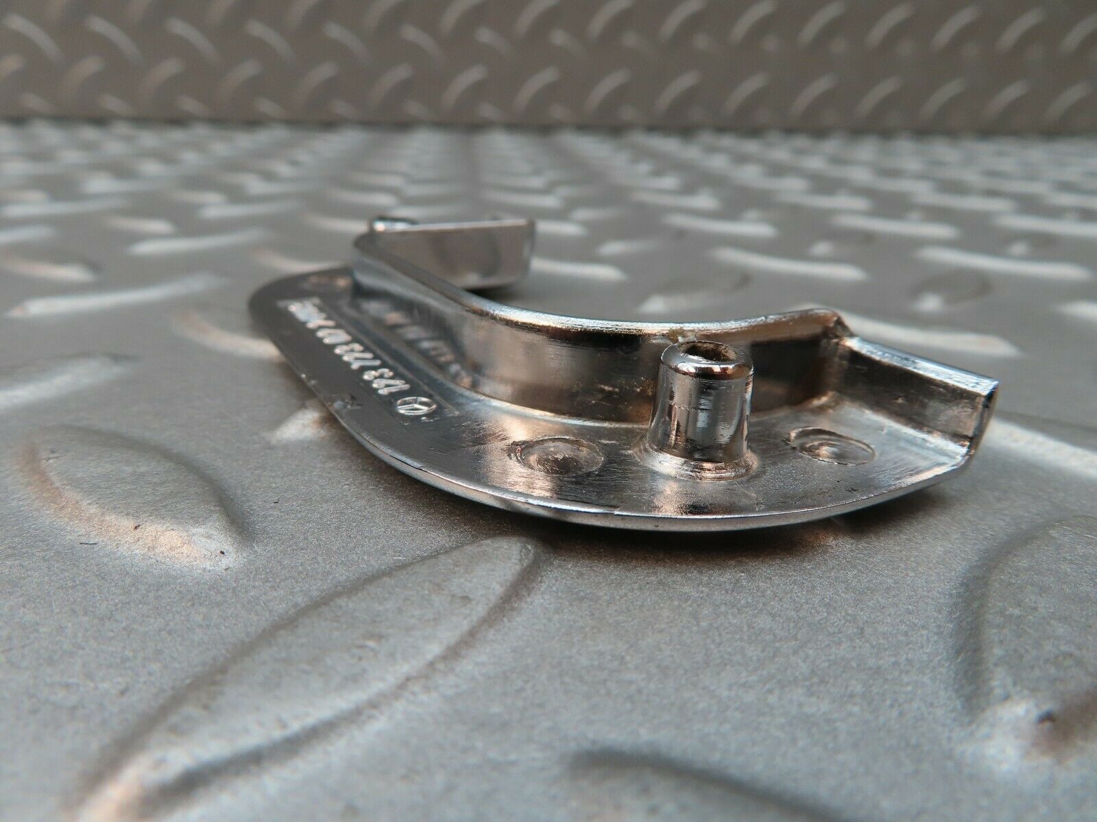 3825 Mercedes-Benz S123 200T Wagon Right Chrome Door Latch Trim 1237230224