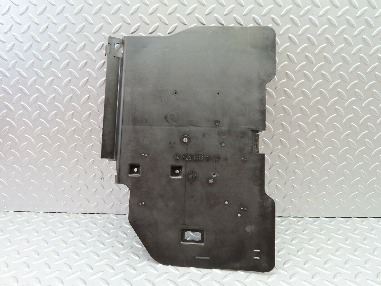 6141 Mercedes-Benz W126 380SE Front Floor Cover 1266840137