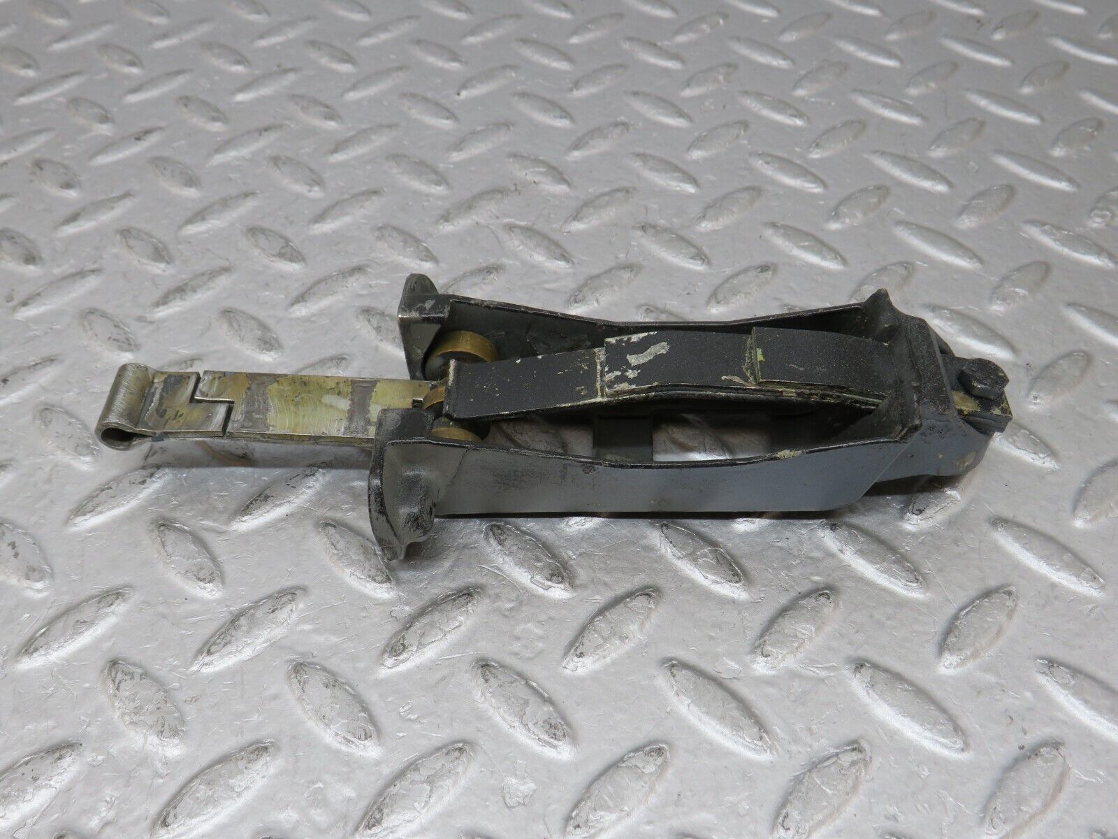 35715 Mercedes-Benz W108 Door Safety Check Strap 1087330027