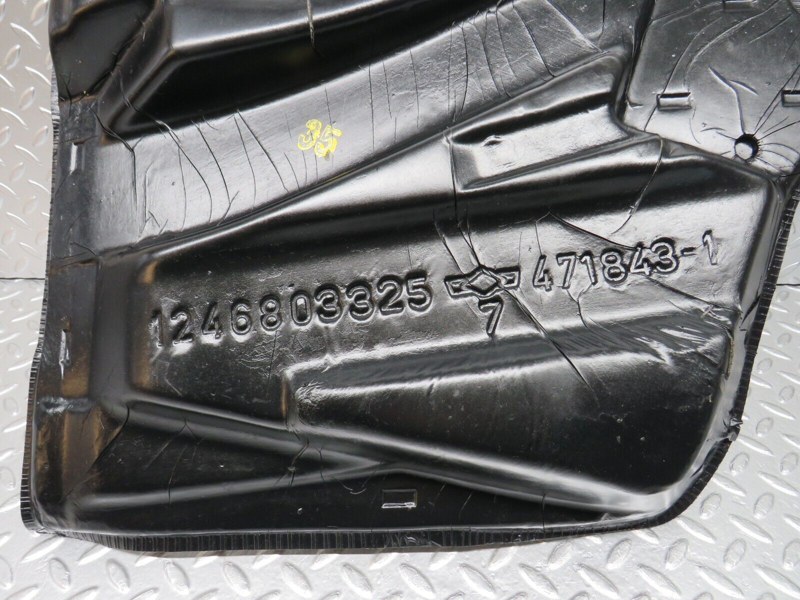 29231 Mercedes-Benz W124 230E Front Floor Cover 1246803325