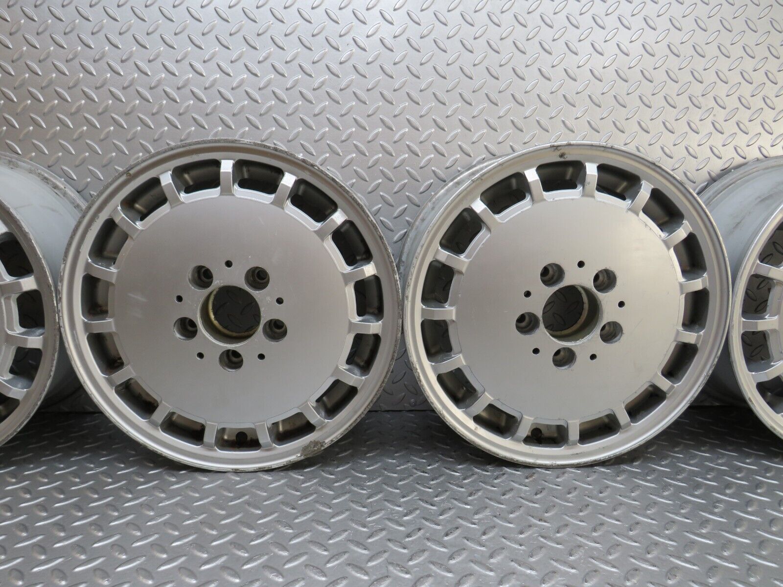 36922 Mercedes-Benz Alloy Wheel Set 6.5Jx15 H2 ET48 1244010802