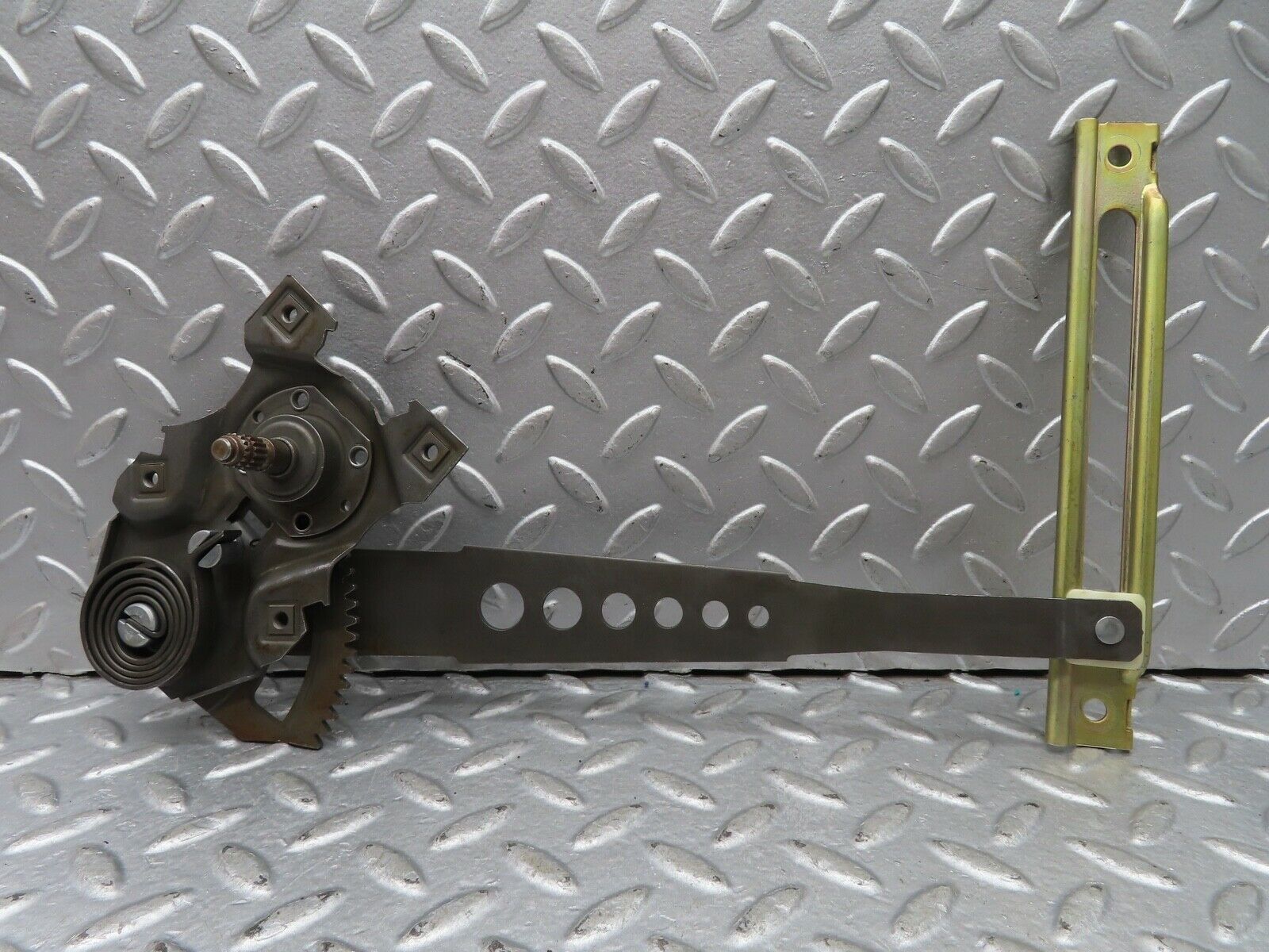 19234 Mercedes-Benz W123 300D Rear Right Manual Window Regulator