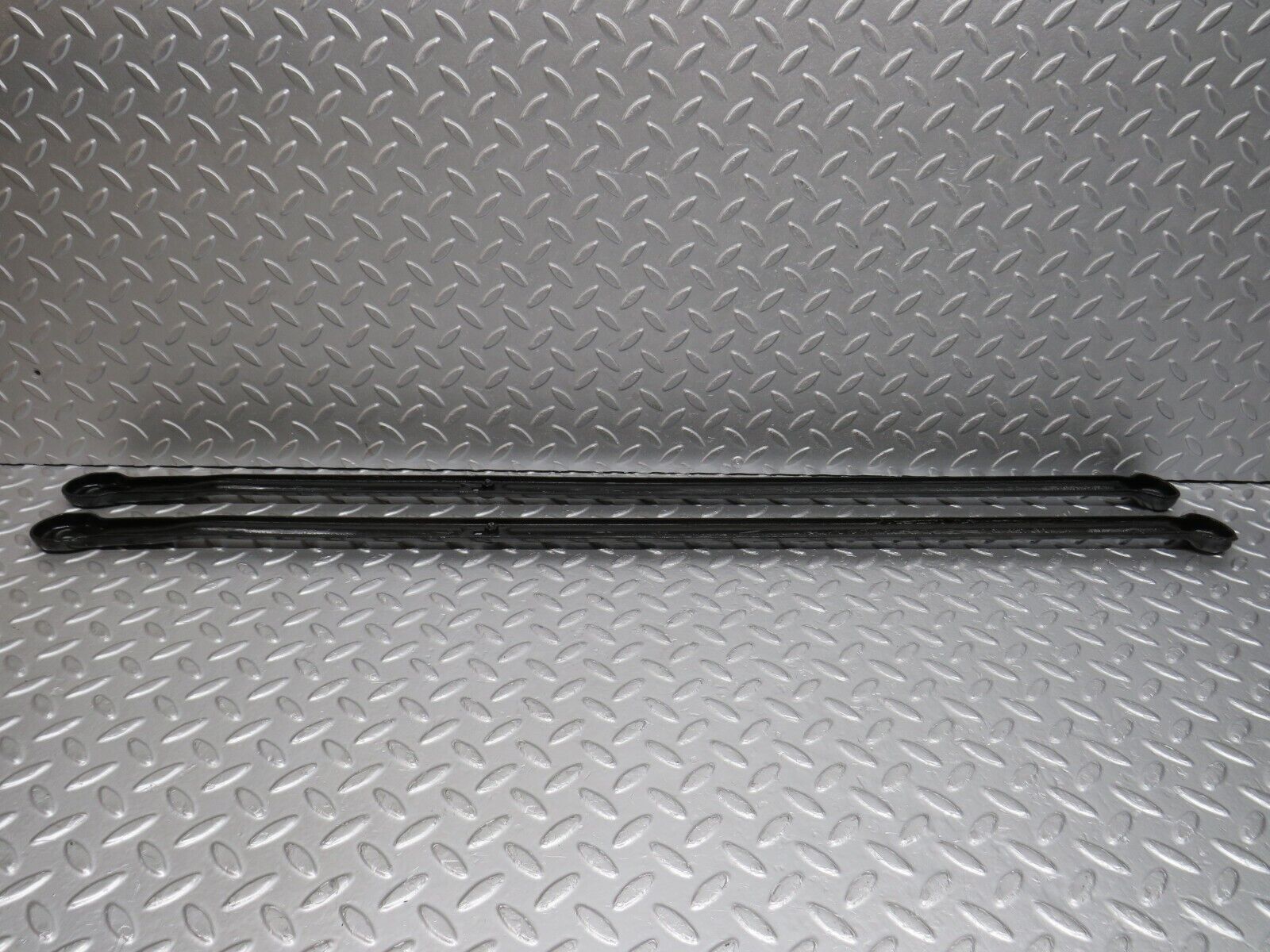 39802 Mercedes-Benz R129 320SL Coupe Front Suspension Anti Roll Bar 2x