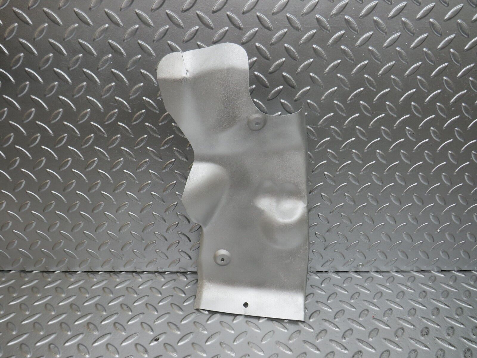 25411 Mercedes-Benz W123 200 Exhaust Heat Shield