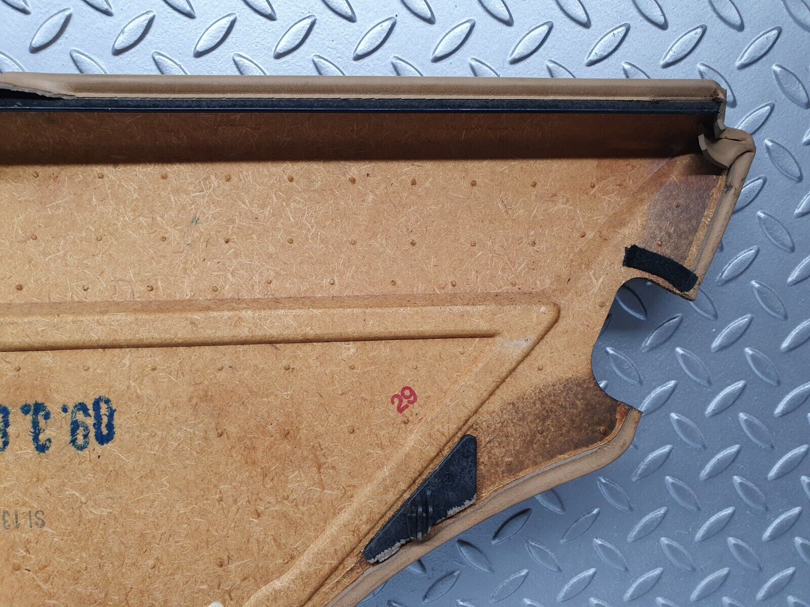 41482 Mercedes-Benz W124 200E Rear Left Door Card Palomino