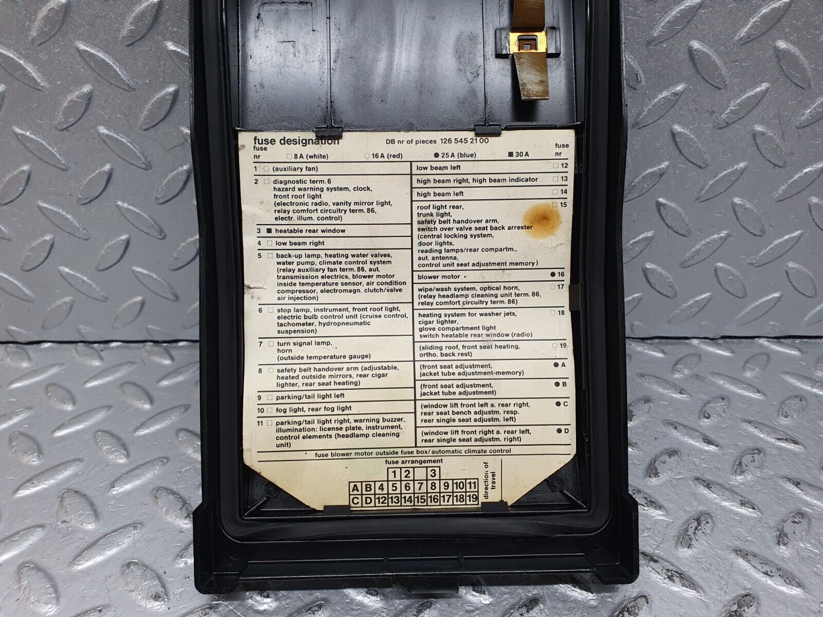 41220 Mercedes-Benz W126 300SE Fuse Box Housing 1265401650 1265400182 1265452100