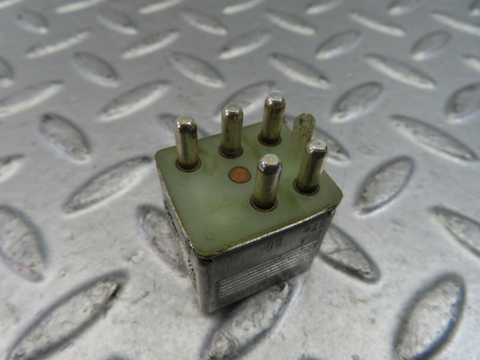 9717 Mercedes-Benz C123 280CE Coupe Multi Purpose Relay 0015420219