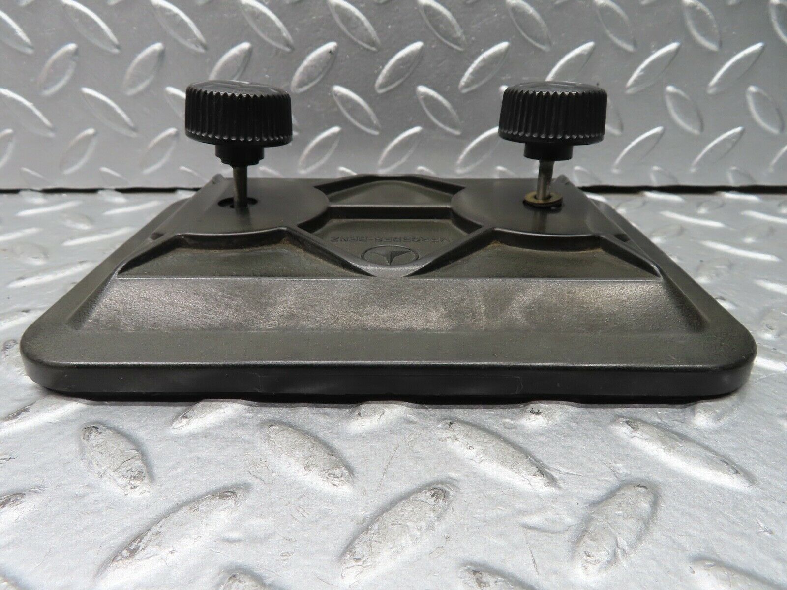 21191 Mercedes-Benz W123 230E Fuse Box Lid 1235400082