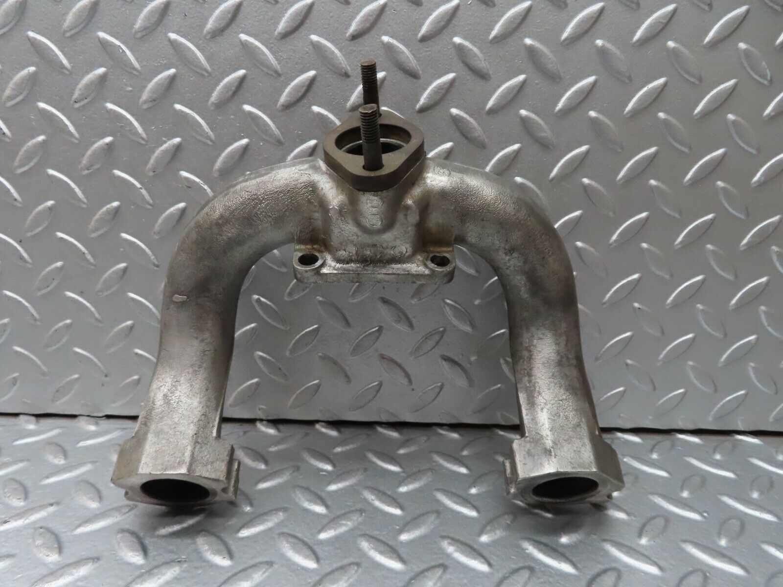 18558 Mercedes-Benz W136 170V Intake Manifold