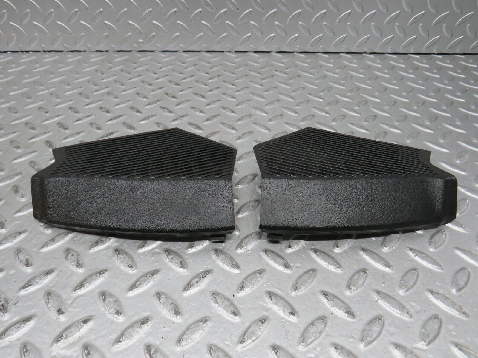 28599 Mercedes-Benz W123 240D Dashboard Speaker Covers 1236802707 1236802807