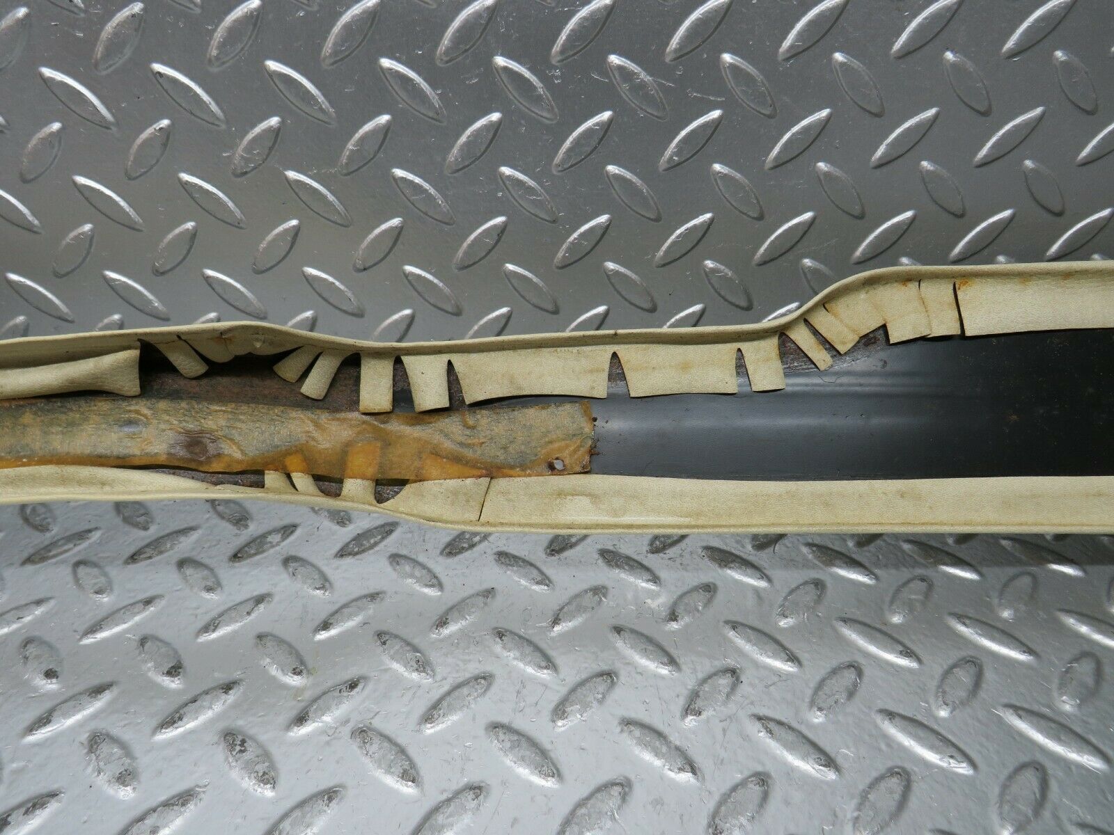 23444 Mercedes-Benz W114 280E B Pillar Cover Right Side Cream