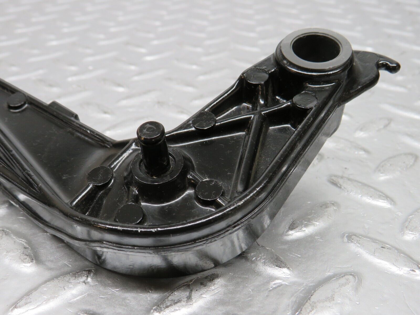 31350 Mercedes-Benz S124 220TE Clutch Pedal 1242900316 2012910282