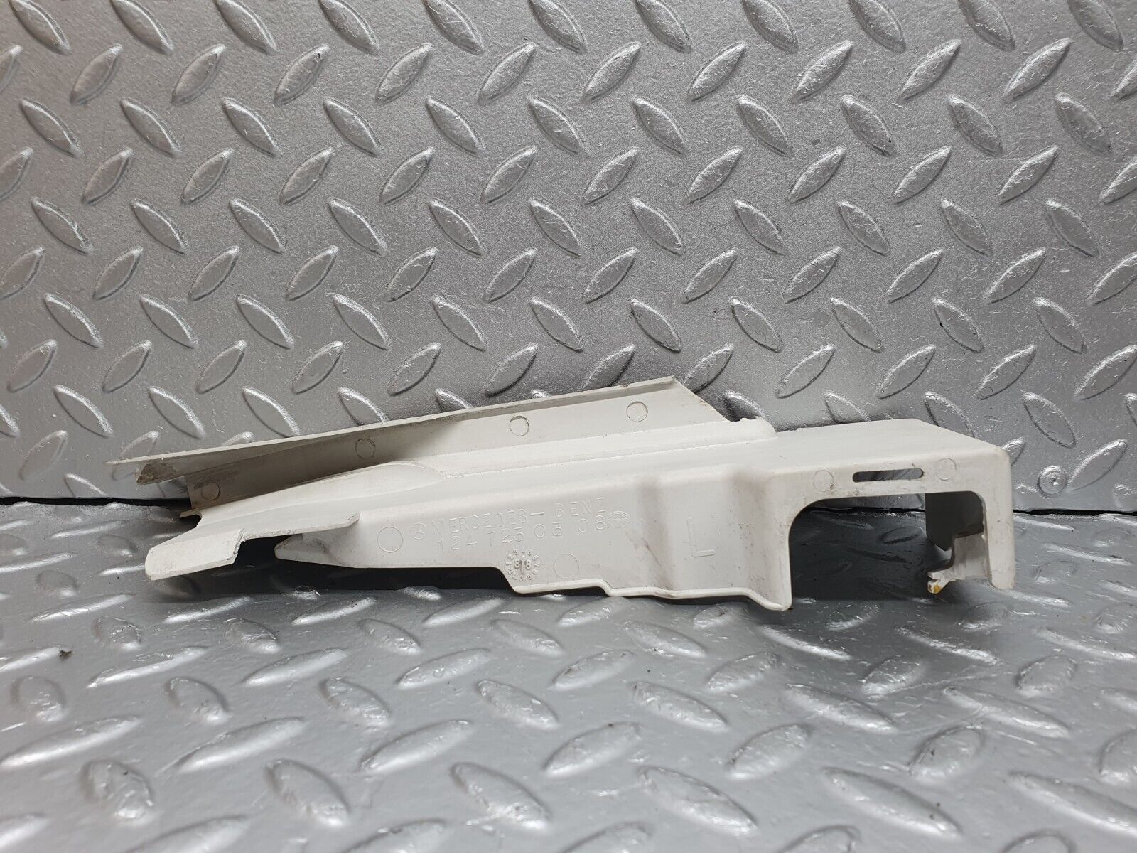 41396 Mercedes-Benz W124 200E Front Door Lock Cover 2x 1247230408 1247230308