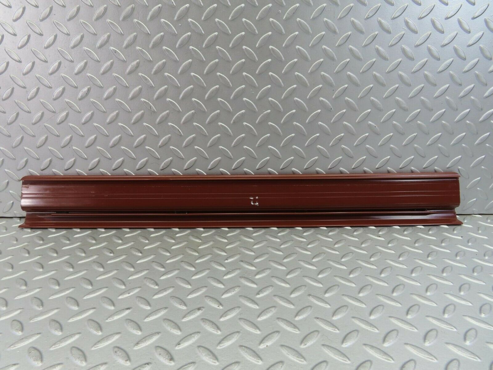 7717 Mercedes-Benz S123 230TE Wagon Rear Right Door Sill Trim