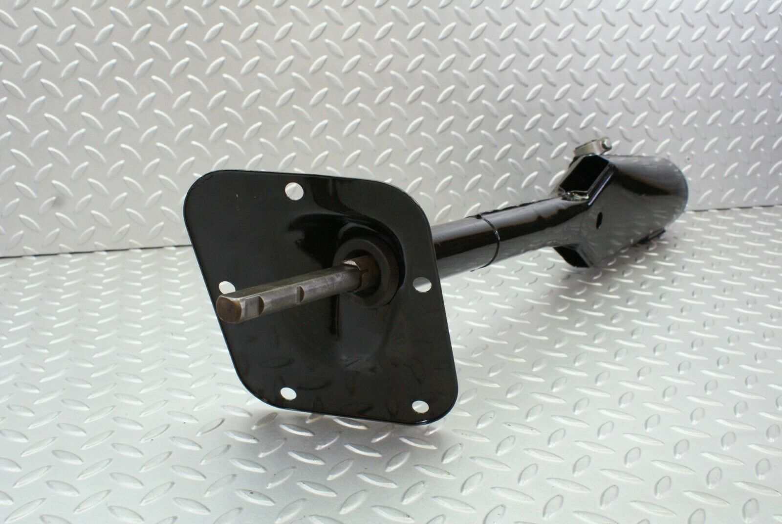 2727 Mercedes-Benz W116 350SE Steering Column