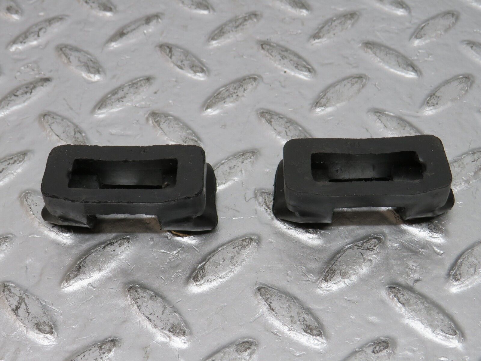 32382 Mercedes-Benz S124 300TE Wagon Door Check Strap Rubber Seal 2017270430