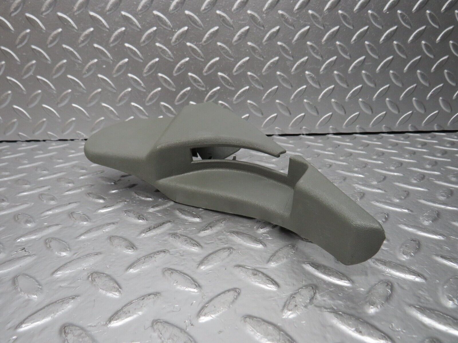 30450 Mercedes-Benz W124 230E Front Right Driver Seat Trim Grey 1249182230