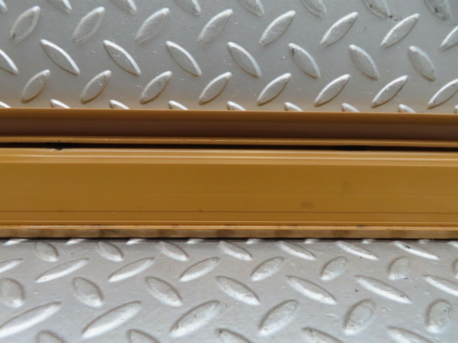15853 Mercedes-Benz W123 280E Front Right Door Sill Trim Beige