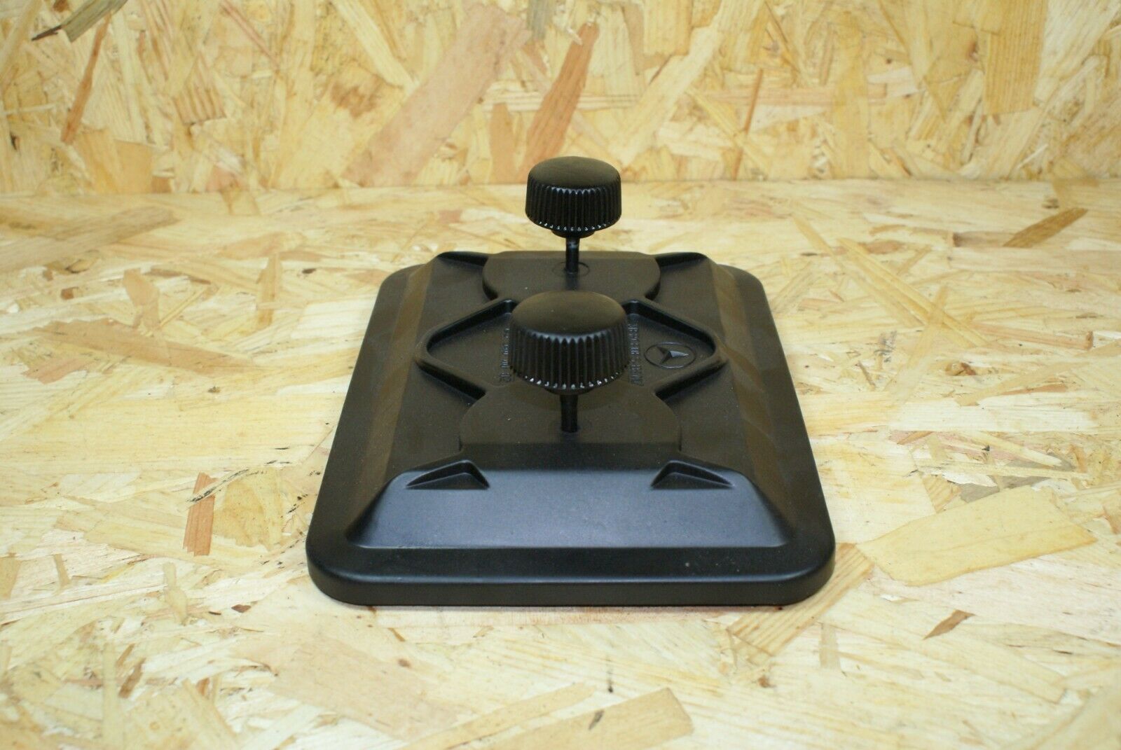 2219 Mercedes-Benz W123 280E Fuse Box Cover Lid 1235400082