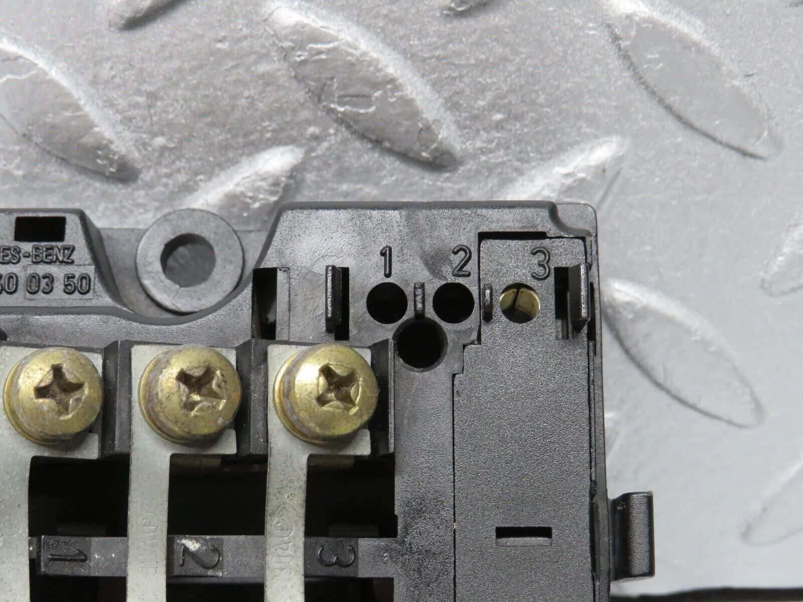 38390 Mercedes-Benz R129 280SL Coupe Fuse Box 1295400350