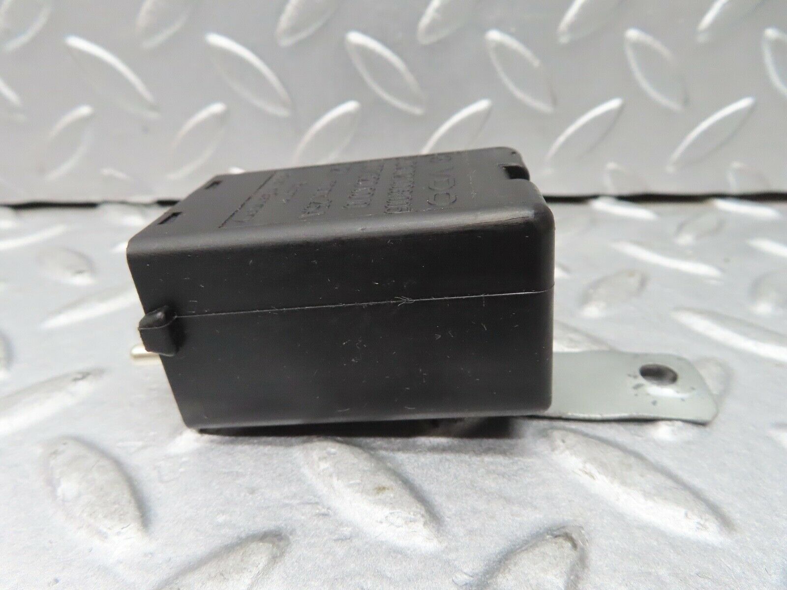 16961 Mercedes-Benz C123 280CE Coupe Heated Window Relay 1078200010