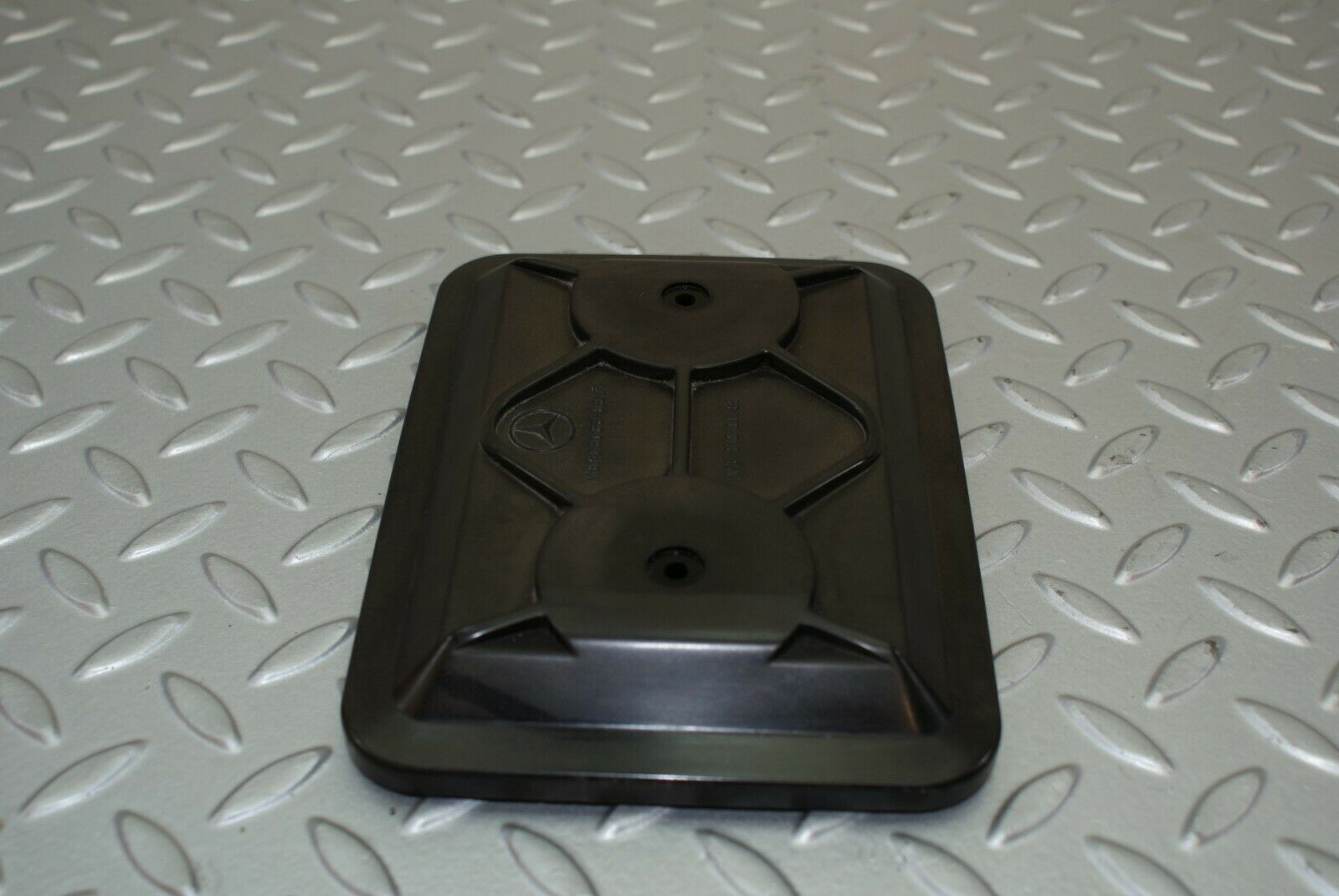 2940 Mercedes-Benz C123 280CE Coupe Fuse Box Cover Lid 1235400082