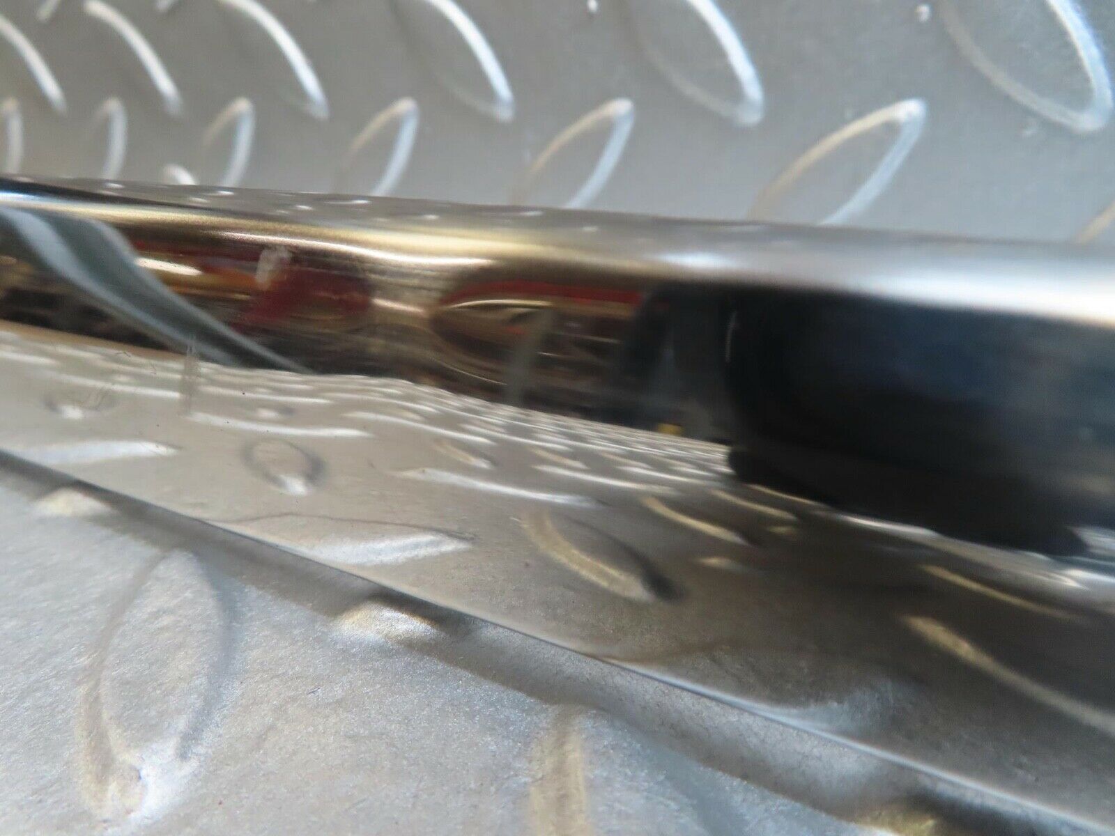 14106 Mercedes-Benz C107 280SLC Right Skirt Chrome Trim Strip