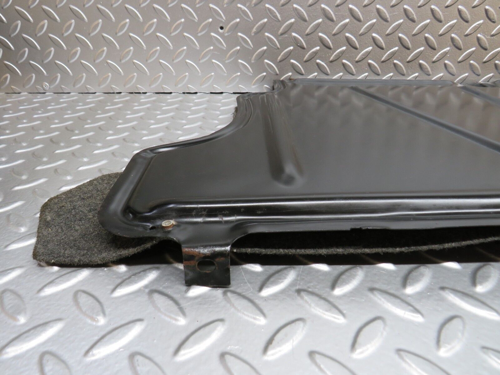 29823 Mercedes-Benz W123 230E Fuel Tank Cover Plate