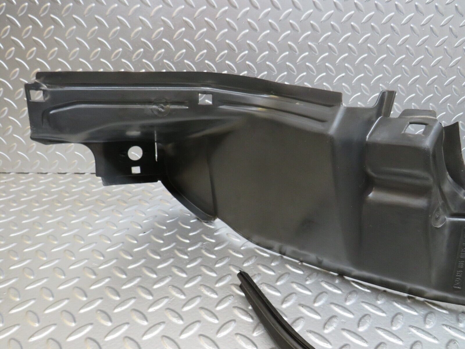 26496 Mercedes-Benz C124 220CE Front Right Inner Fender Wing Splash Guard 1248840735