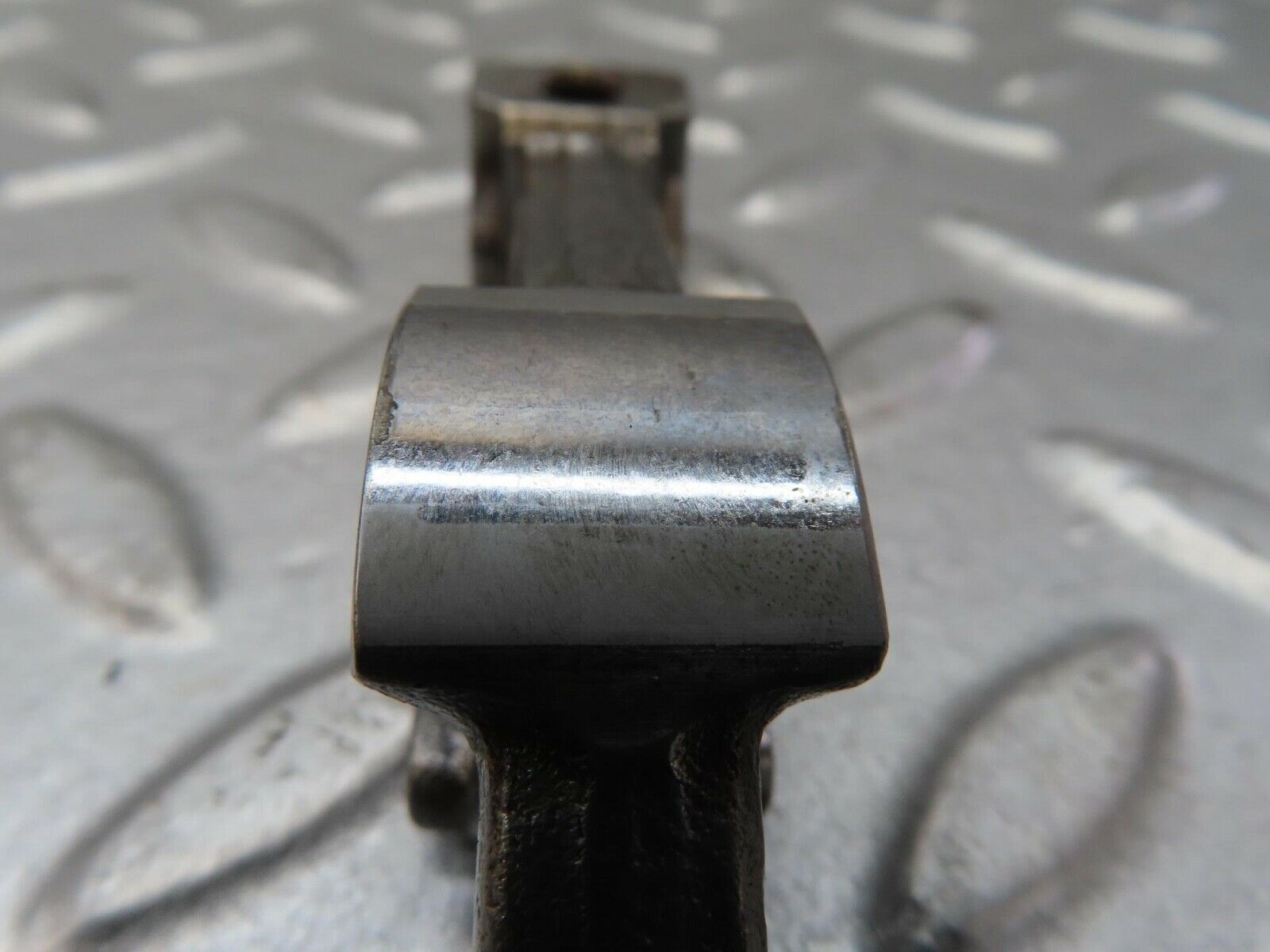 13370 Mercedes-Benz W111 230S Valve Rocker Arm With Retaining Spring