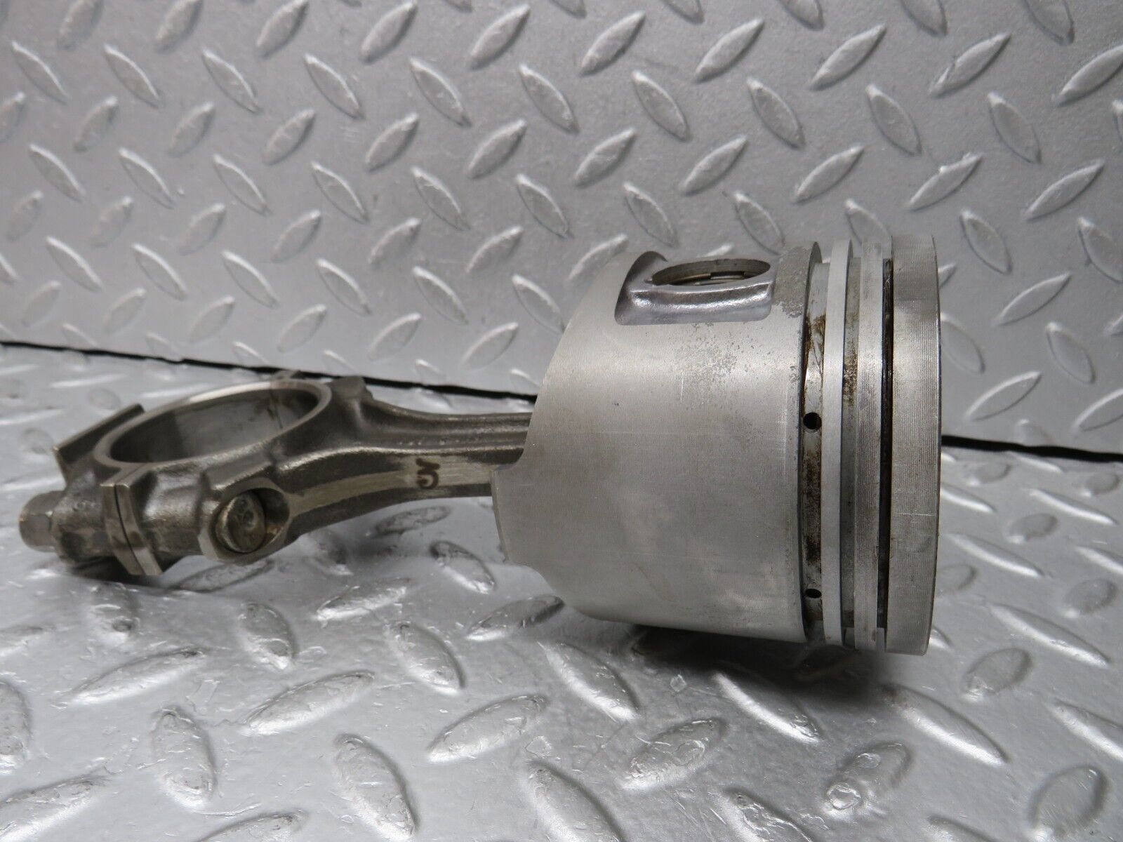 37628 Mercedes-Benz W109 300SEL Piston With Connecting Rod 91.5 mm