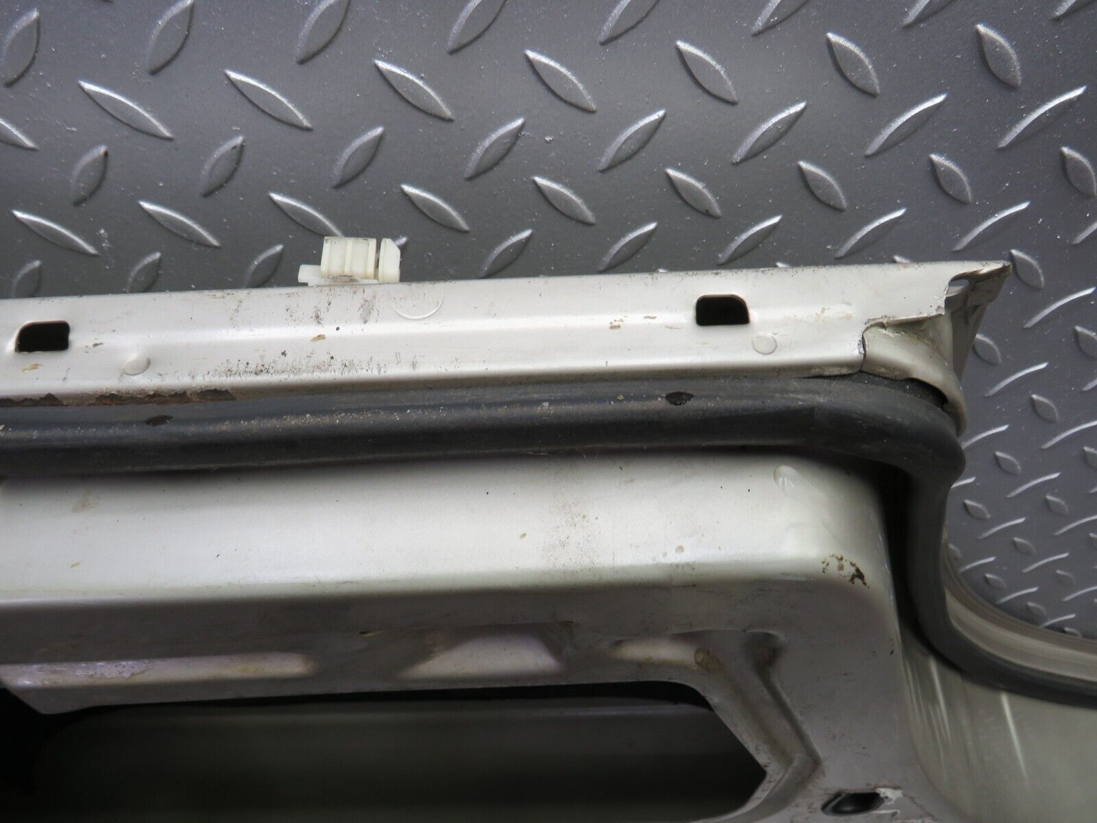 36767 Mercedes-Benz W201 190E 2.0L Rear Left Door