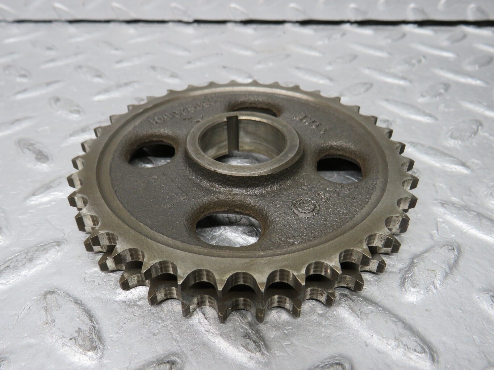 37136 Mercedes-Benz C126 420SEC Coupe Camshaft Timing Gear 1160520601