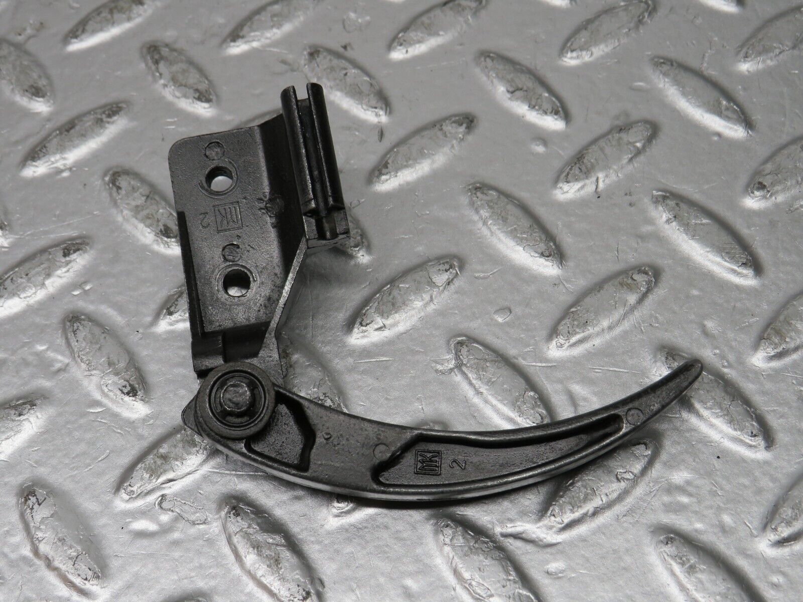 31997 Mercedes-Benz W123 230E Hood Opener Bonnet Opener Release