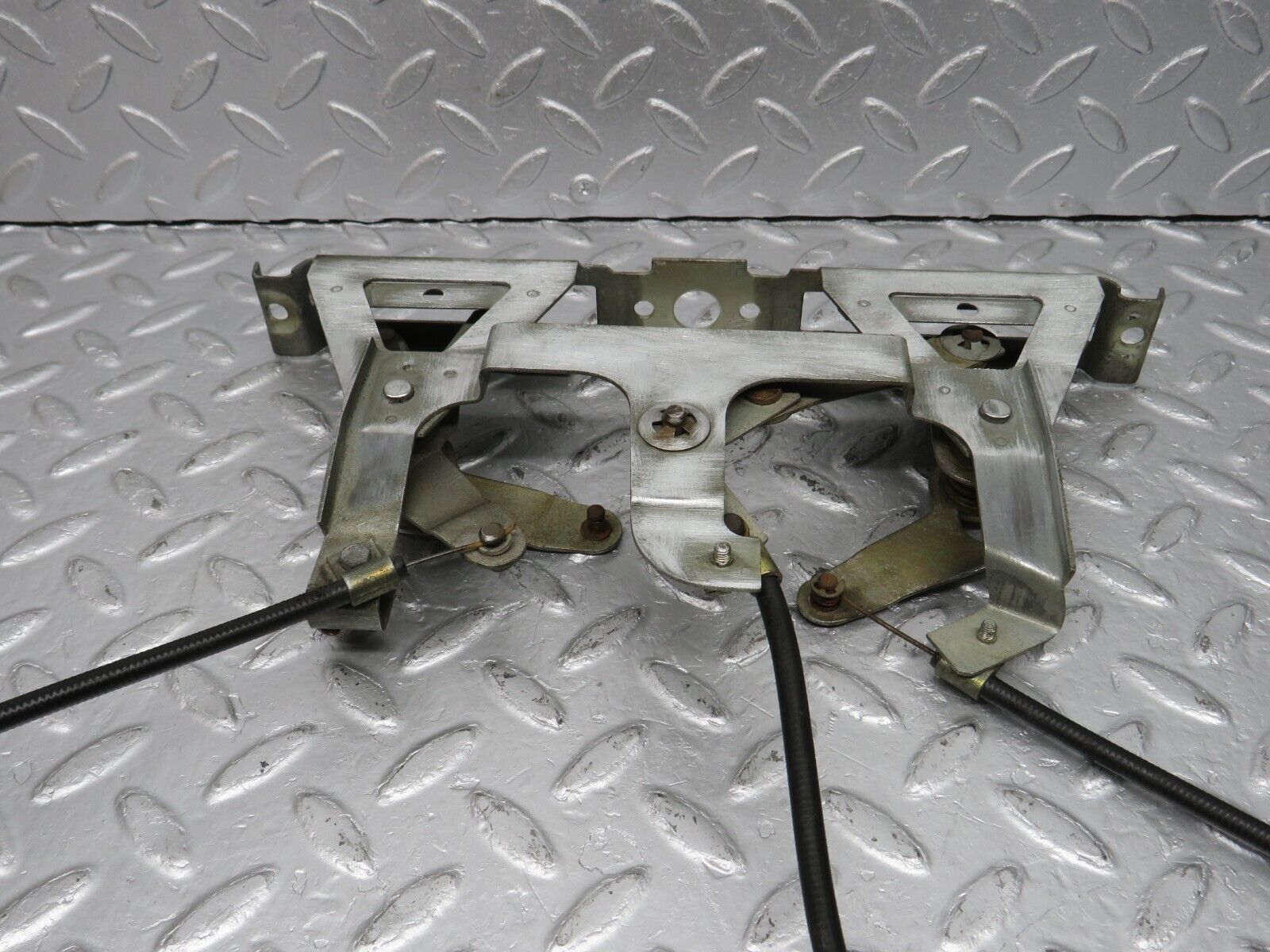 40257 Mercedes-Benz W110 230 Dashboard Heater Control