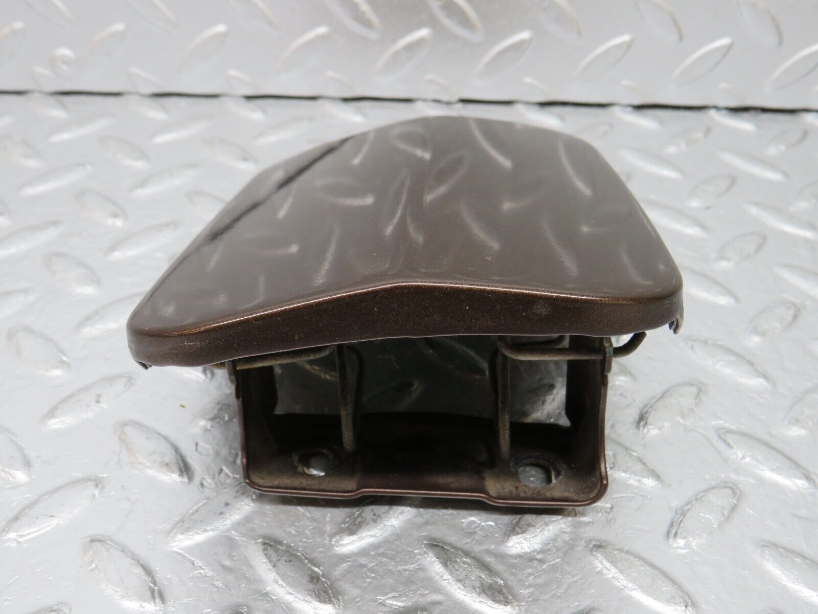 34361 Mercedes-Benz C126 380SEC Coupe Fuel Tank Flap Cap 1265840639