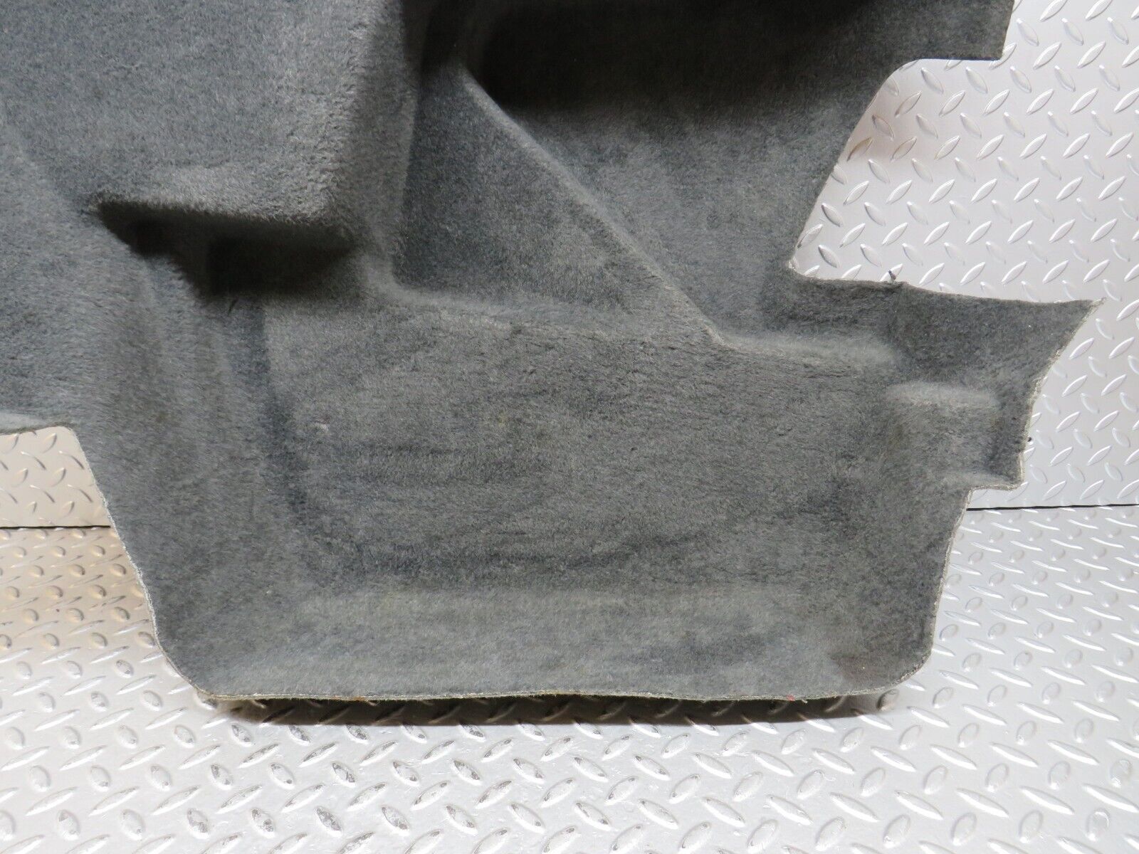 28921 Mercedes-Benz C124 320CE Coupe Trunk Boot Cover Panel Right Side