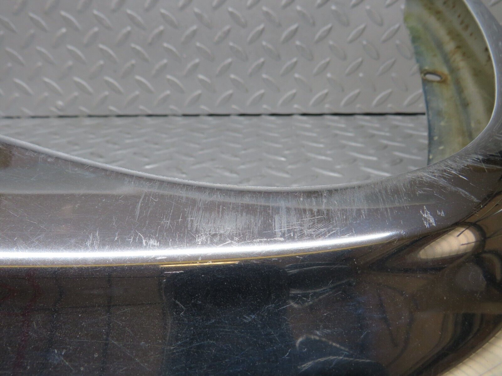 37669 Mercedes-Benz W109 300SEL Front Left Upper Bumper Corner